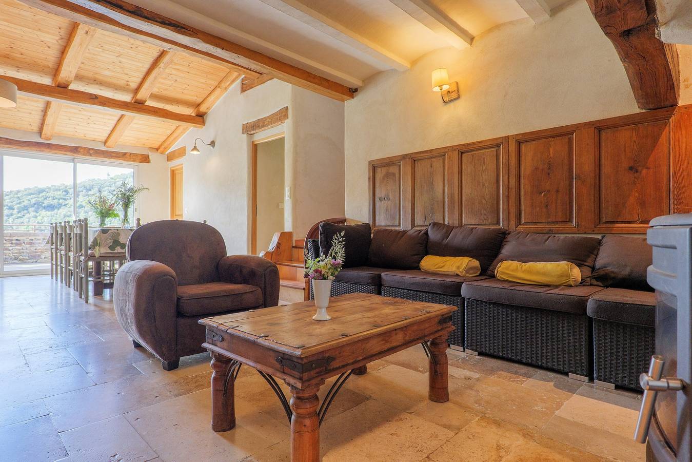 Casa vacacional 'La Guaribote' con vistas a la montaña, terraza privada y Wi-Fi in Beaumont (Ardèche), Parc naturel régional des Monts d'Ardèche