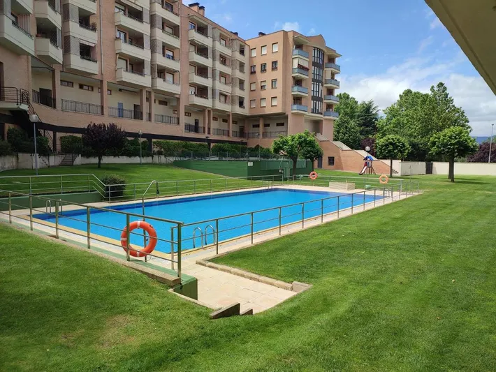 Ferienwohnung für 4 Personen, mit Garten und Pool sowie Ausblick - 1