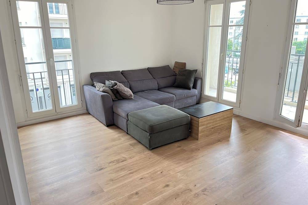 Apartamento entero, Très bel Appartement à 12 Mn du Centre de Paris ! in Deuil-la-Barre, Valle del Oise