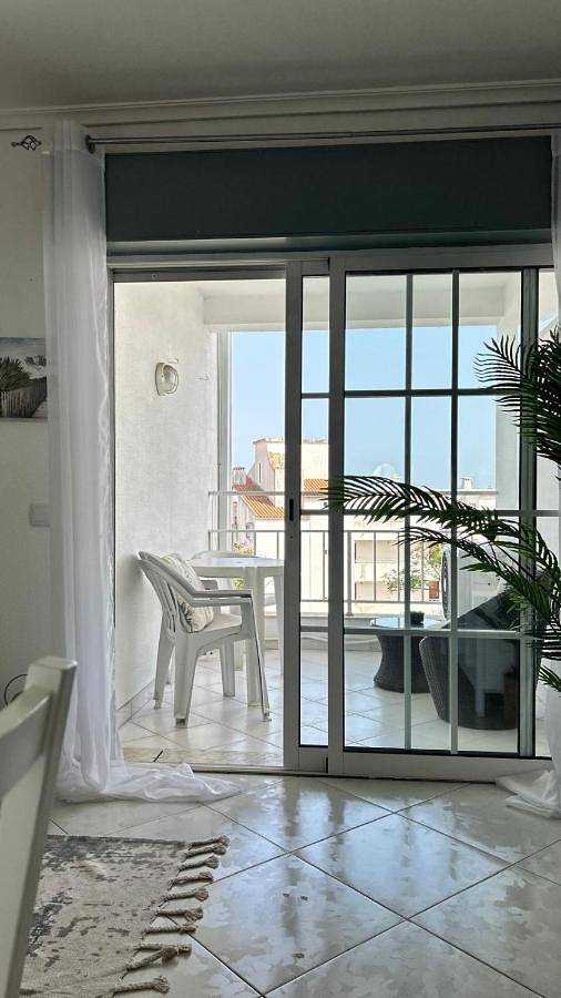 Casa de férias para 4 pessoas, com piscina e vista e ainda terraço, com animais de estimação em Monte Choro