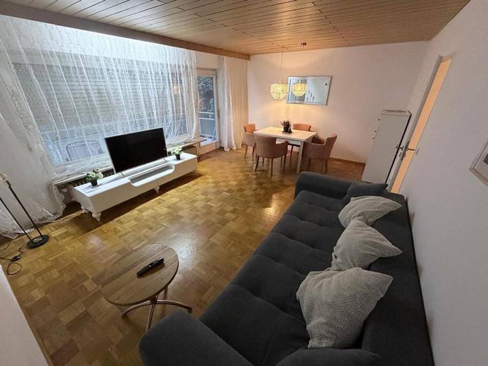 Ferienwohnung für 4 Personen, mit Balkon in Singen