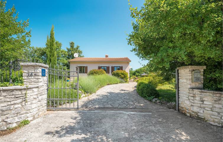 Location de vacances pour 4 personnes, avec terrasse et piscine, animaux acceptés à Bale (Croatie) - 2