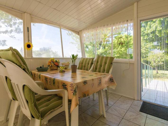 Location de vacances pour 7 personnes, avec piscine et jardin à Nadaillac-de-Rouge - 2