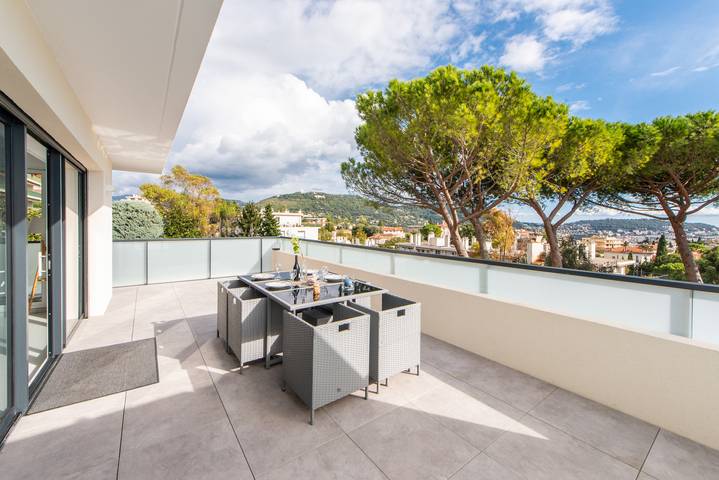Ferienwohnung für 4 Personen, mit Terrasse in Nizza - 2