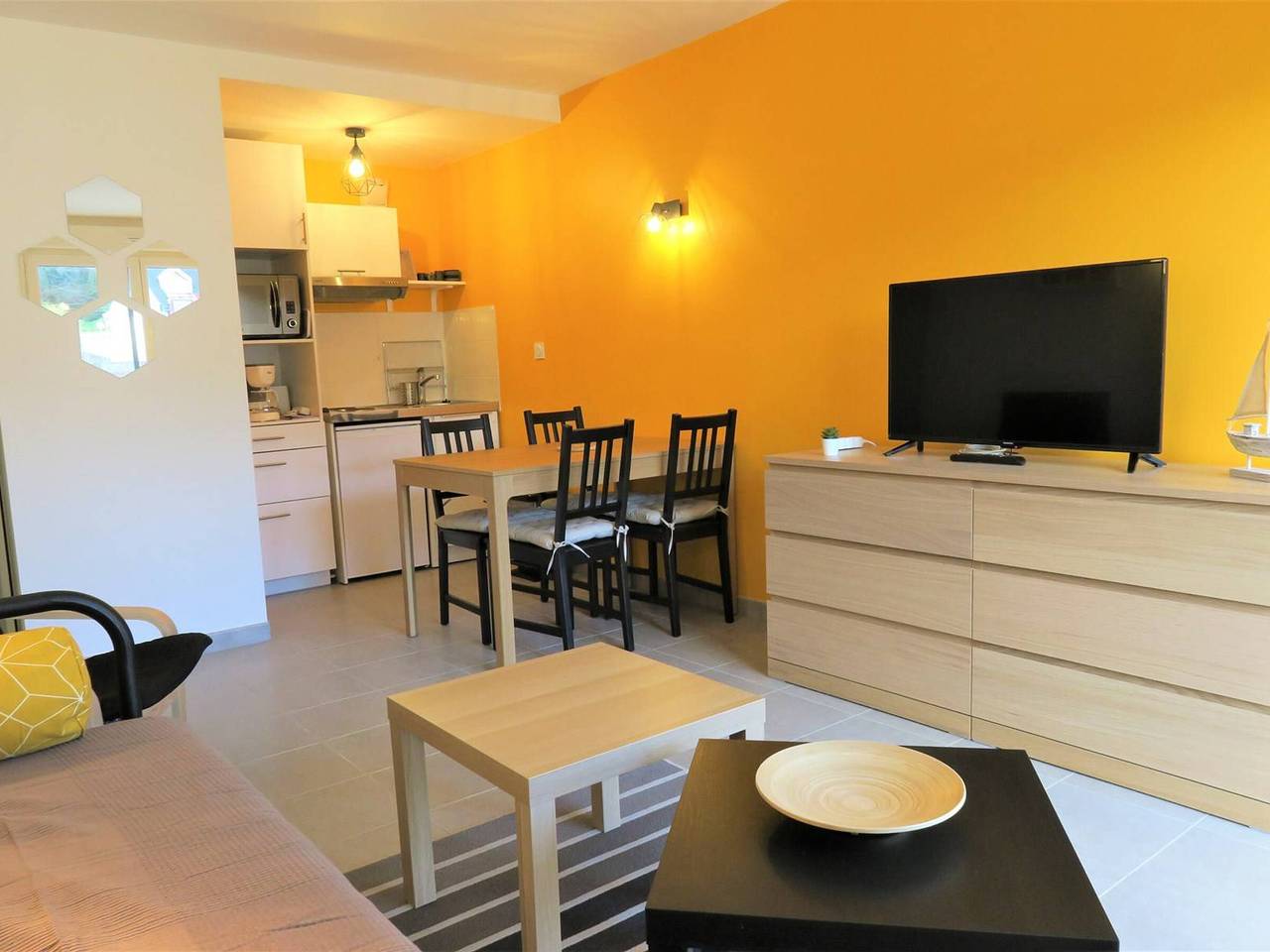 Appartement entier, Appartement neuf 2/4 pers, plage à 100m, Perros-Guirec in Perros-Guirec, Côte de Granit Rose