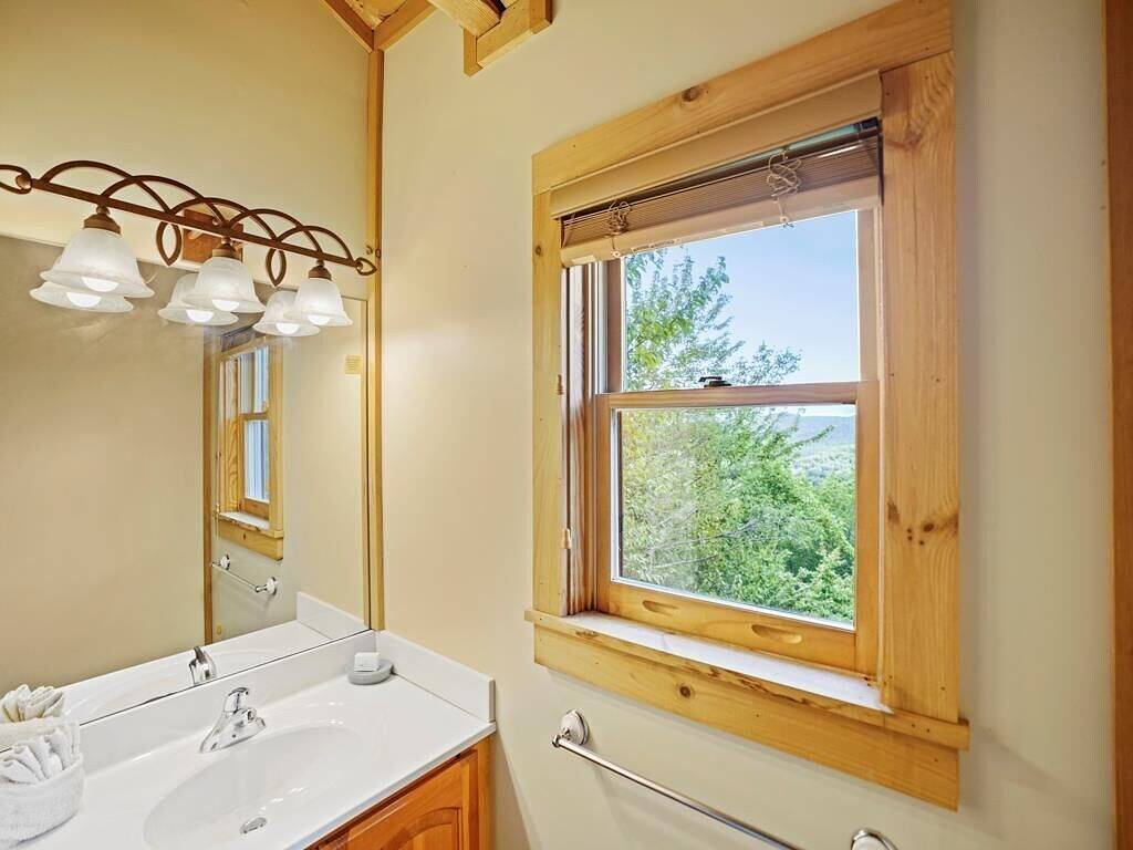 La Casita / Blockhaus / Großartige Aussicht, in der Nähe von Attraktionen des Hochlandes - 10% Last-Minute-Rabatt - Rabatt im Online-Angebot enthalten in Blue Ridge Parkway, Seven Devils