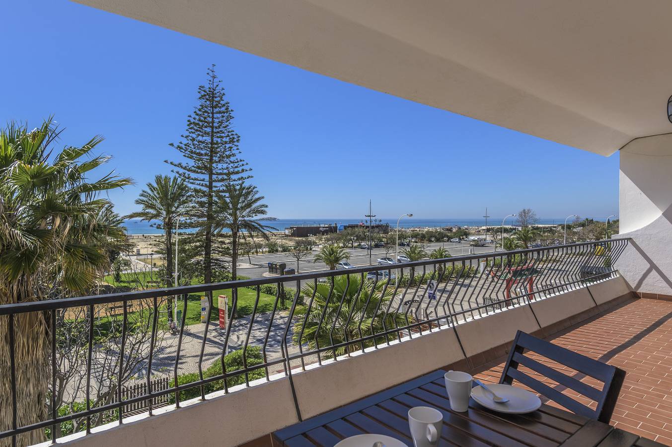 Geheel appartement, Vakantieappartement voor 9 personen in Monte Gordo, Faro District