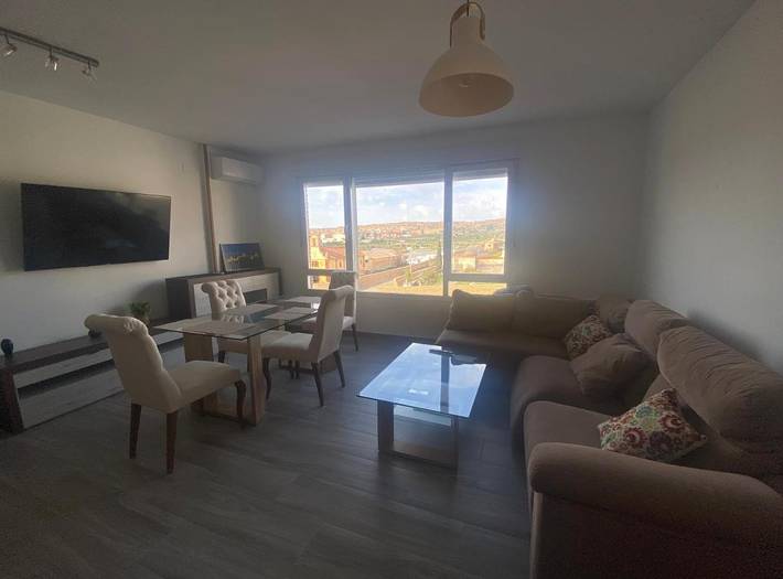 Apartamento para 5 personas, con vistas y balcón en Guadix