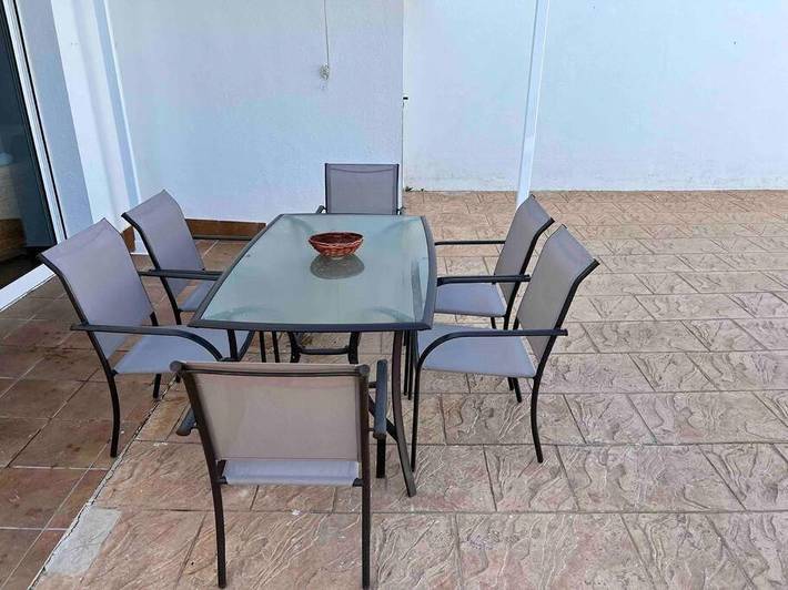 Gîte pour 6 personnes, avec jardin ainsi que terrasse et piscine dans Poble Nou Del Delta - 3