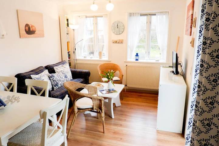 Ferienwohnung für 4 Personen, mit Terrasse und Garten in Süddorf
