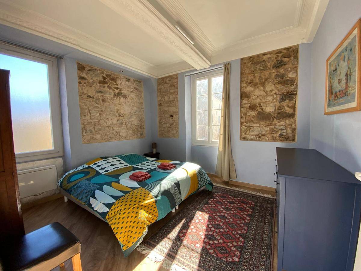 Appartement entier, Résidence Verdi - Appartements meublés en centre ville in Bédarieux, Région de Béziers