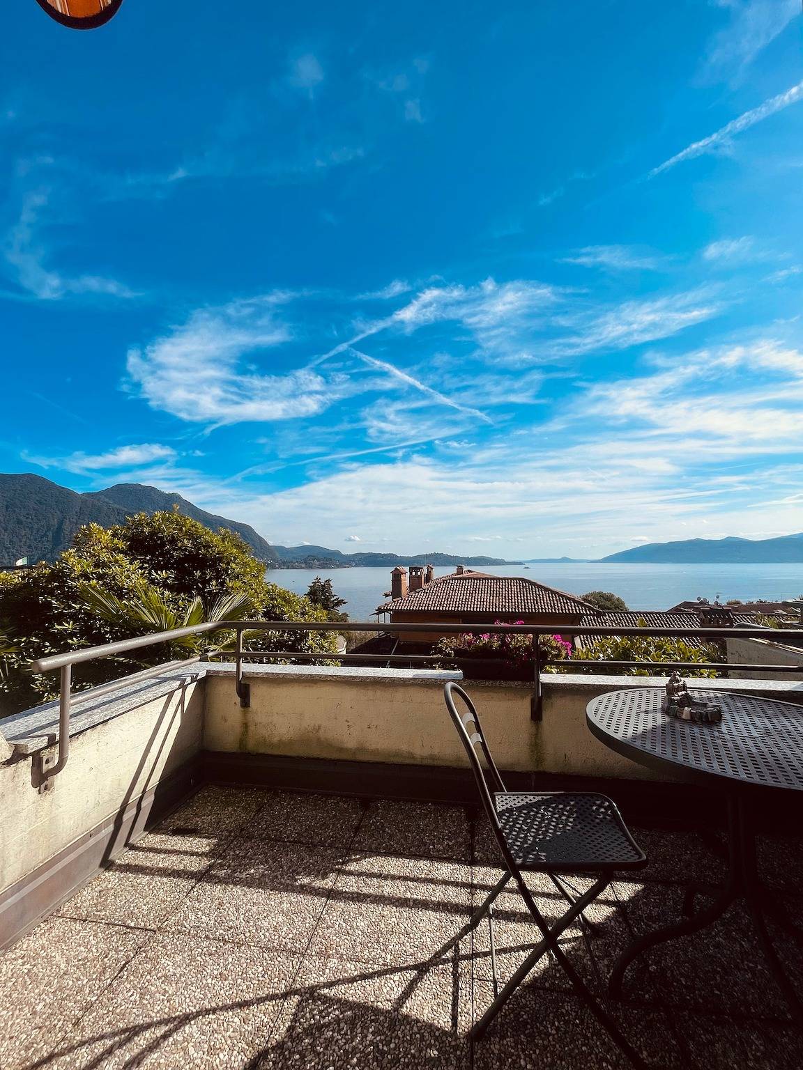„Panorama Apartment“ – Ferienwohnung mit Seeblick in Ghiffa La Selva in Ghiffa, Lago Maggiore (Piemont)