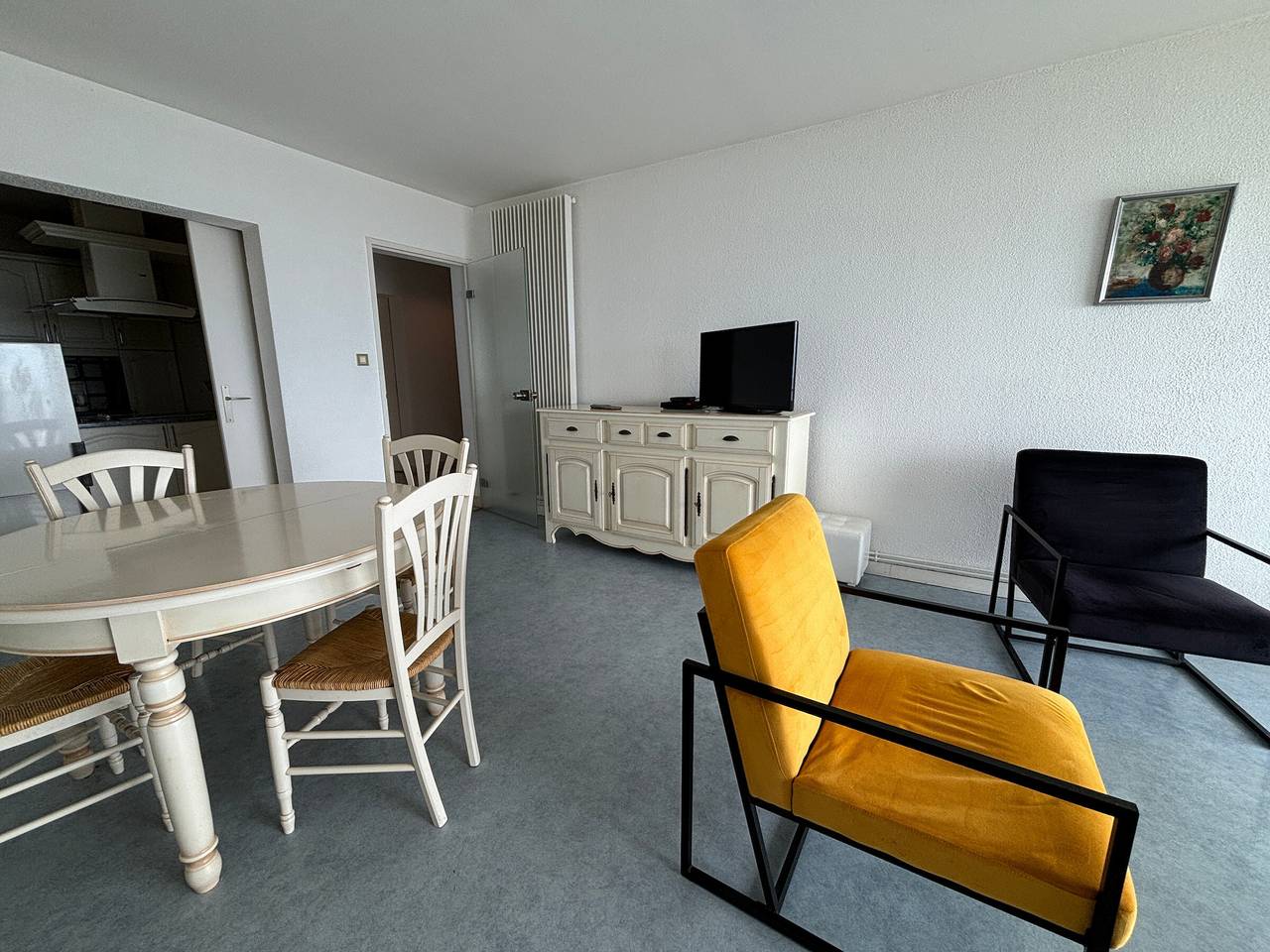 Ganze Wohnung, 3-Zimmer-Wohnung mit Balkon und Garage in Les Sables-d'Olonne in Les Sables-d'Olonne, Vendée