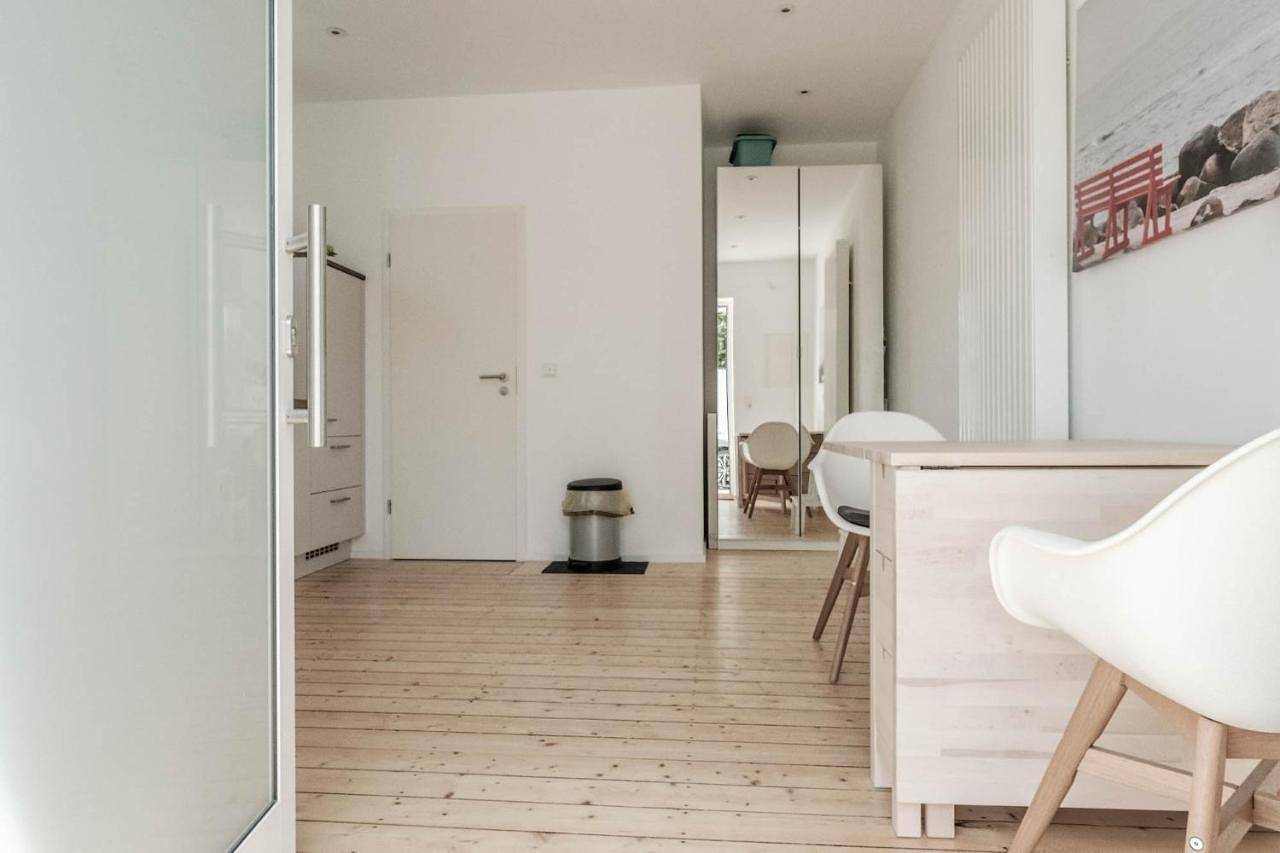 Ganze Wohnung, Kinderklinik 600m zum Bahnhof 2A in Siegen, Kreis Siegen-Wittgenstein