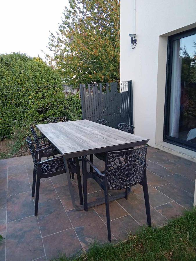 Appartement de vacances entier, Double Room with Shared Bathroom in Paimpol, Côte de Goëlo