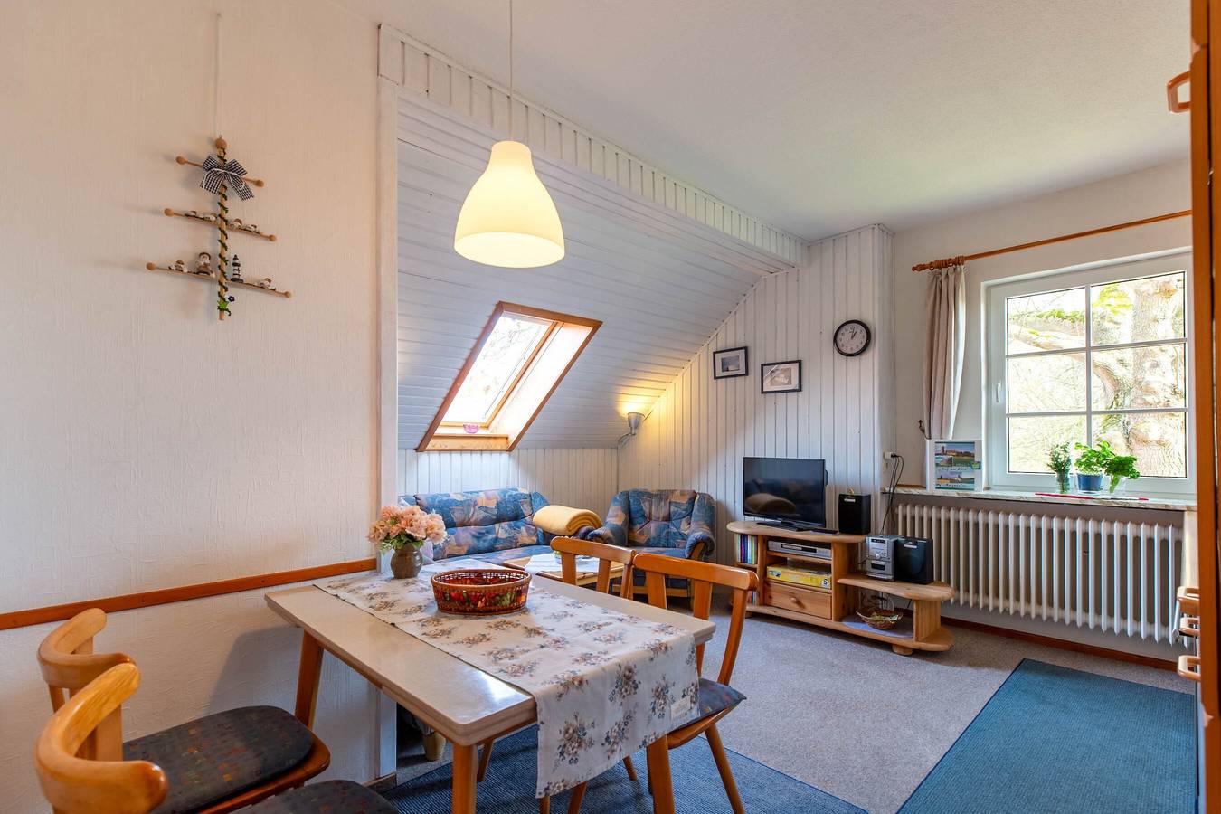 Ganze Wohnung, 'Fewo Morgensünn' mit gemeinsamer Terrasse, Garten und Wlan in Pellworm, Nordfriesland
