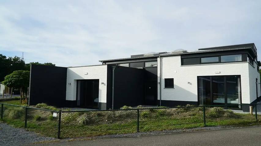 Ferienhaus für 24 Personen, mit Garten