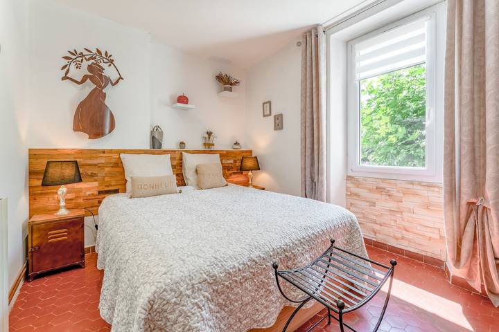 Chambre d’hôte pour 2 personnes, avec jardin en Provence
