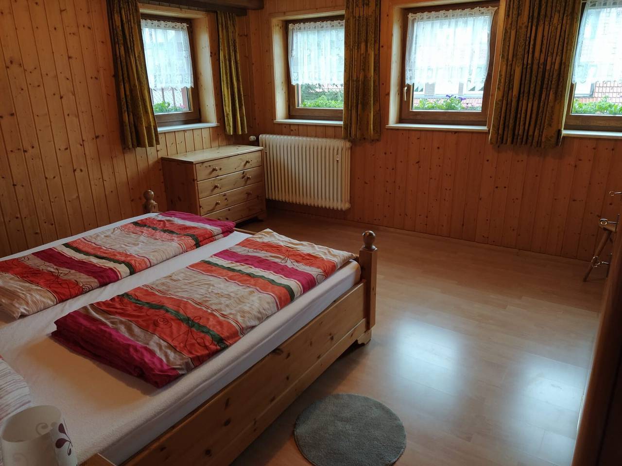 Ganze Wohnung, Erdgeschoß Apartment '2 Zimmer' mit Außensitzgelegenheit  in St. Märgen, Südschwarzwald