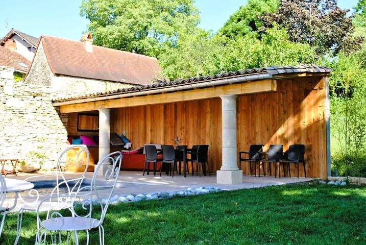 Gîte pour 12 personnes, avec piscine à Saint-Amand-de-Coly - 4