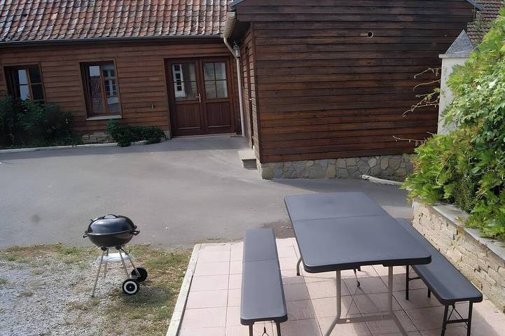 Location de vacances pour 5 personnes, avec terrasse à Belle-et-Houllefort