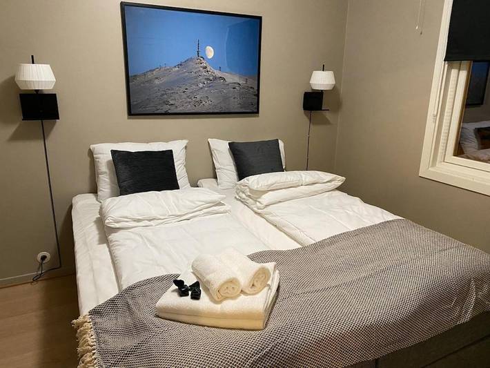 Location de vacances pour 5 personnes, avec vue ainsi que balcon et jardin dans Narvik