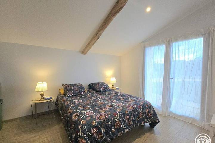 Gîte pour 4 personnes, avec jardin à Lanquais - 3