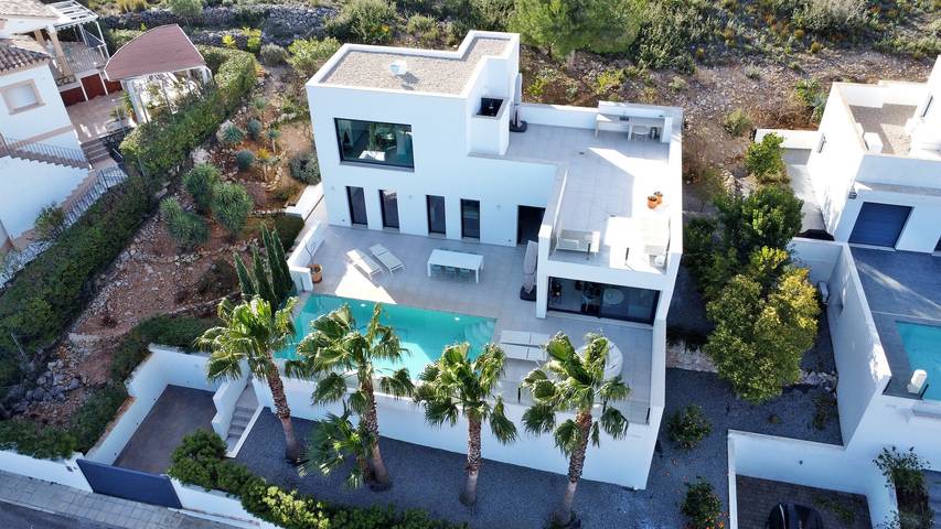 Location de vacances pour 6 personnes, avec terrasse à Orba - 2
