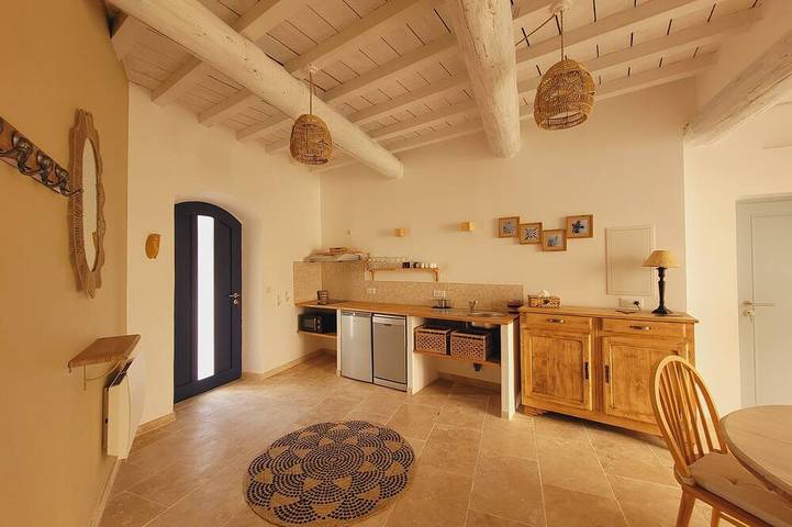 Location de vacances pour 2 personnes, avec jardin et jacuzzi à Congénies - 2