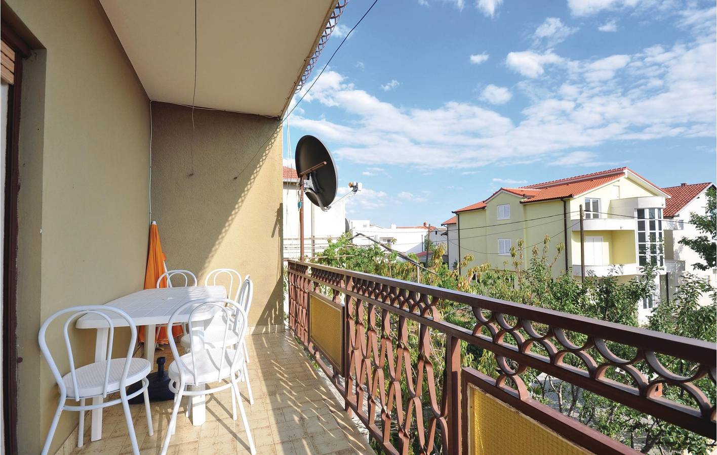 Ganze Ferienwohnung, Ferienwohnung für 6 Personen mit Terrasse in Kastel Luksic, Kaštela