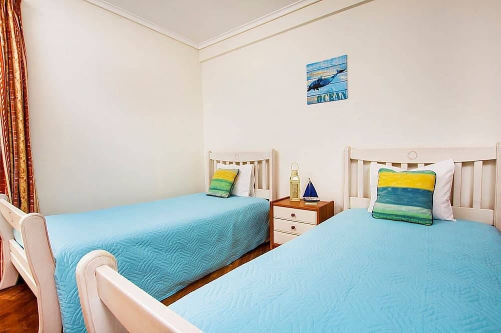 Apartamento inteiro, Apartamento com dois quartos e piscina em condomínio privado. A 10 min. da praia in Praia da Barra, Gafanha da Nazaré