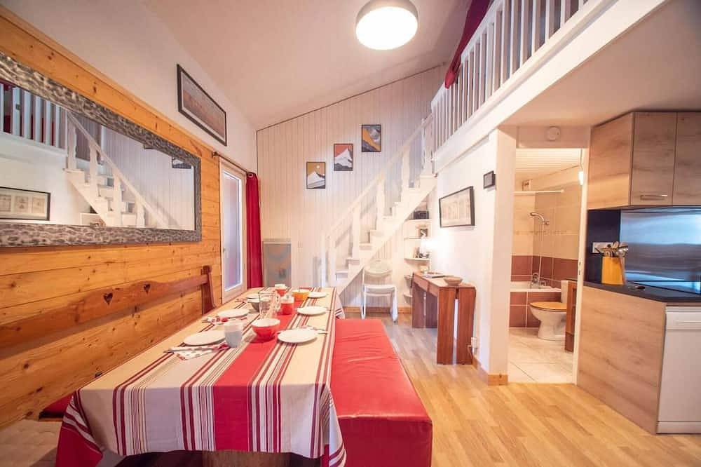 Ganze Wohnung, 5m bis zu den geschäften, 2te Etage, blick berg, balkon, fernseher, 73m², Valmorel in Valmorel, Les Avanchers-Valmorel