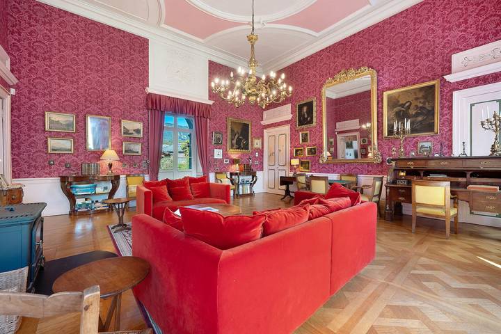 Château avec parc privé- Gîte du Tilleul - Cadre exceptionnel in Tournon, Région d'Albertville