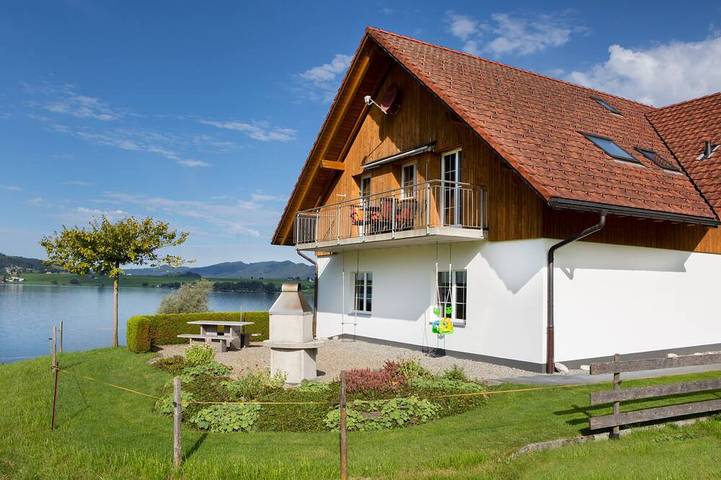 Gîte pour 6 personnes, avec Balcon et Jardin à Einsiedeln