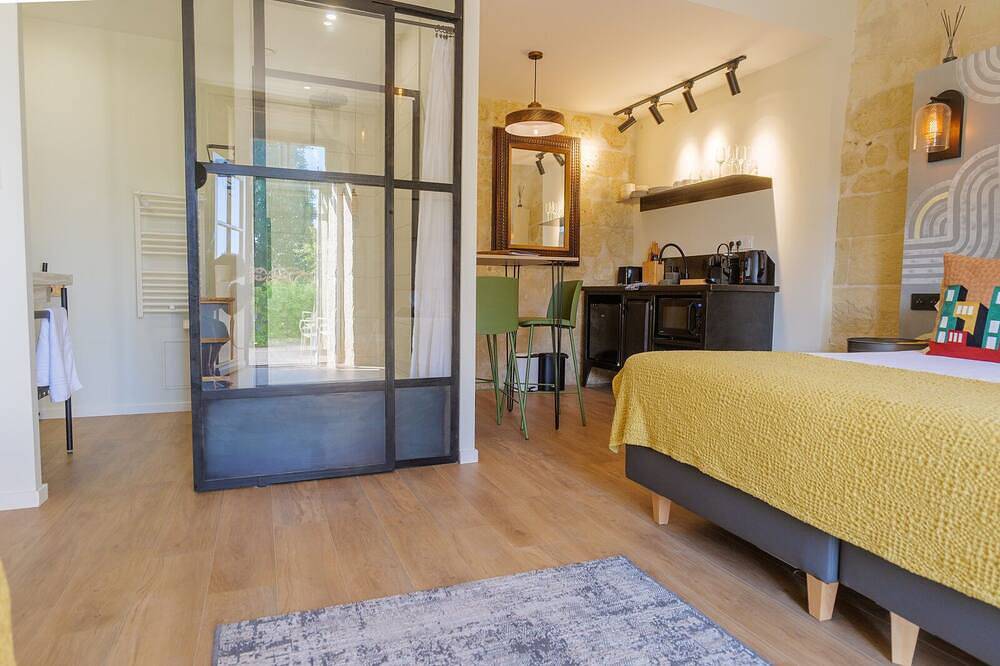 Suite Triple Rez de chaussée in Candes-Saint-Martin, Vallée de la Loire