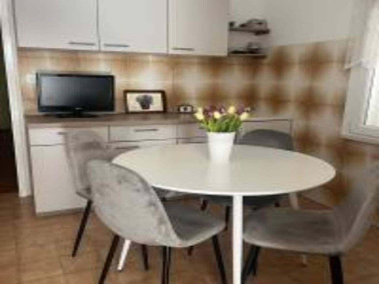 Appartamento vacanze a Brna a partire da 88€ a notte