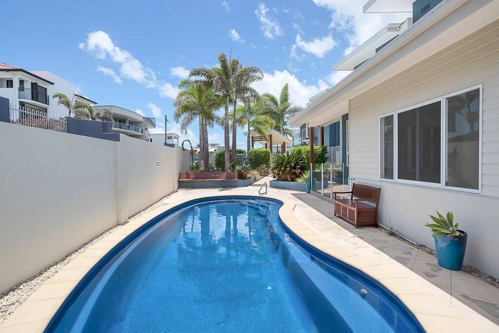Perfect Getaway with beach views! in Mackay Region