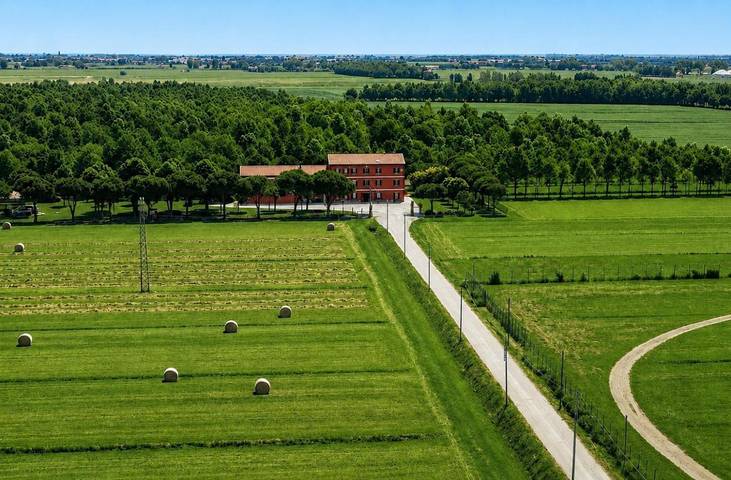 Gîte pour 2 personnes, avec Terrasse ainsi que Jardin et Vue à Marcon