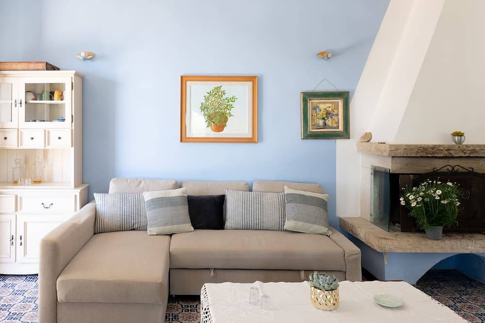 Villa antico pozzo: pool, spa, sauna, sea view, 15 minutes from Scopello in Castellammare del Golfo, Trapani Province