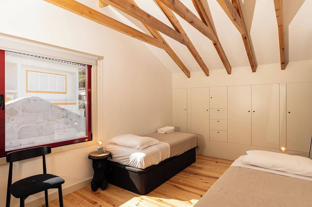 Beach House in Praia do Almoxarife, Faial