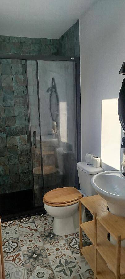 Gîte pour 2 personnes, avec vue ainsi que terrasse et jardin à Malaga - 4