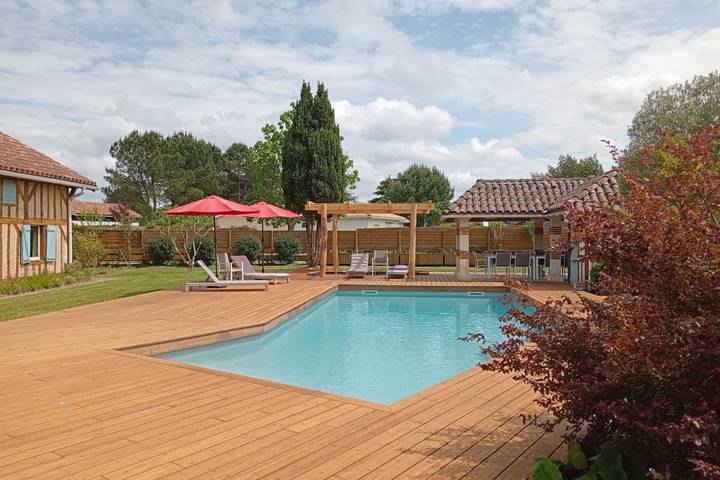 Location de vacances pour 12 personnes, avec piscine et jardin dans Réserve naturelle du Courant d'Huchet - 2