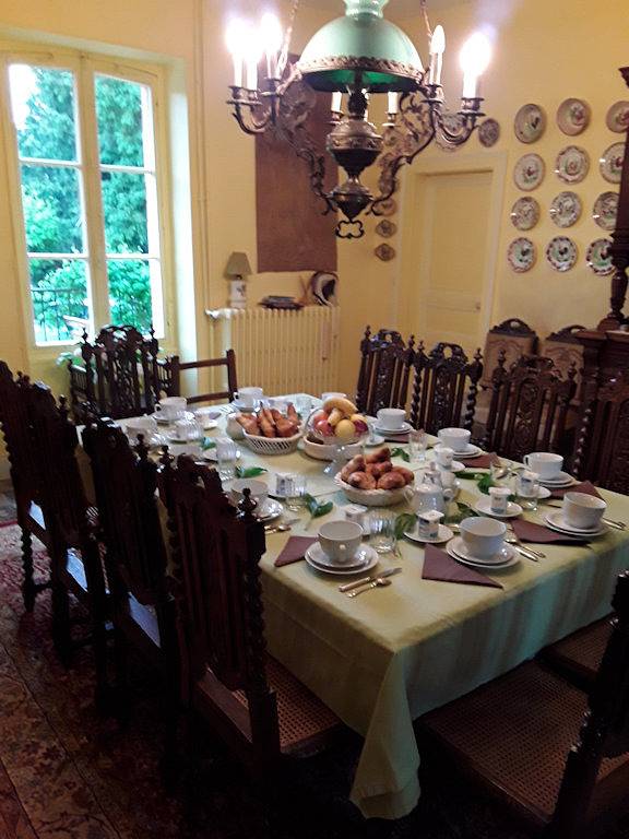 Le Priouzé, proche de Châteauroux - Chambre Rouge in Région de Châteauroux