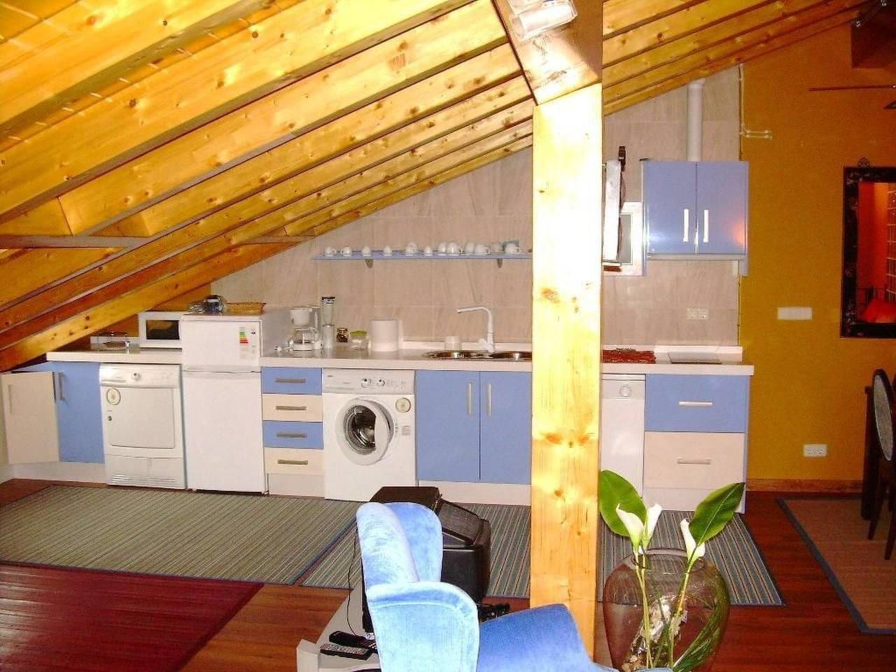 Appartement entier, Wohnung "Alfonso" mit Waschmaschine und Geschirrspüler in Mombeltrán, Valle del Tiétar
