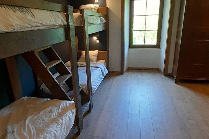 Location de vacances pour 8 personnes, avec balcon à Mercury - 3