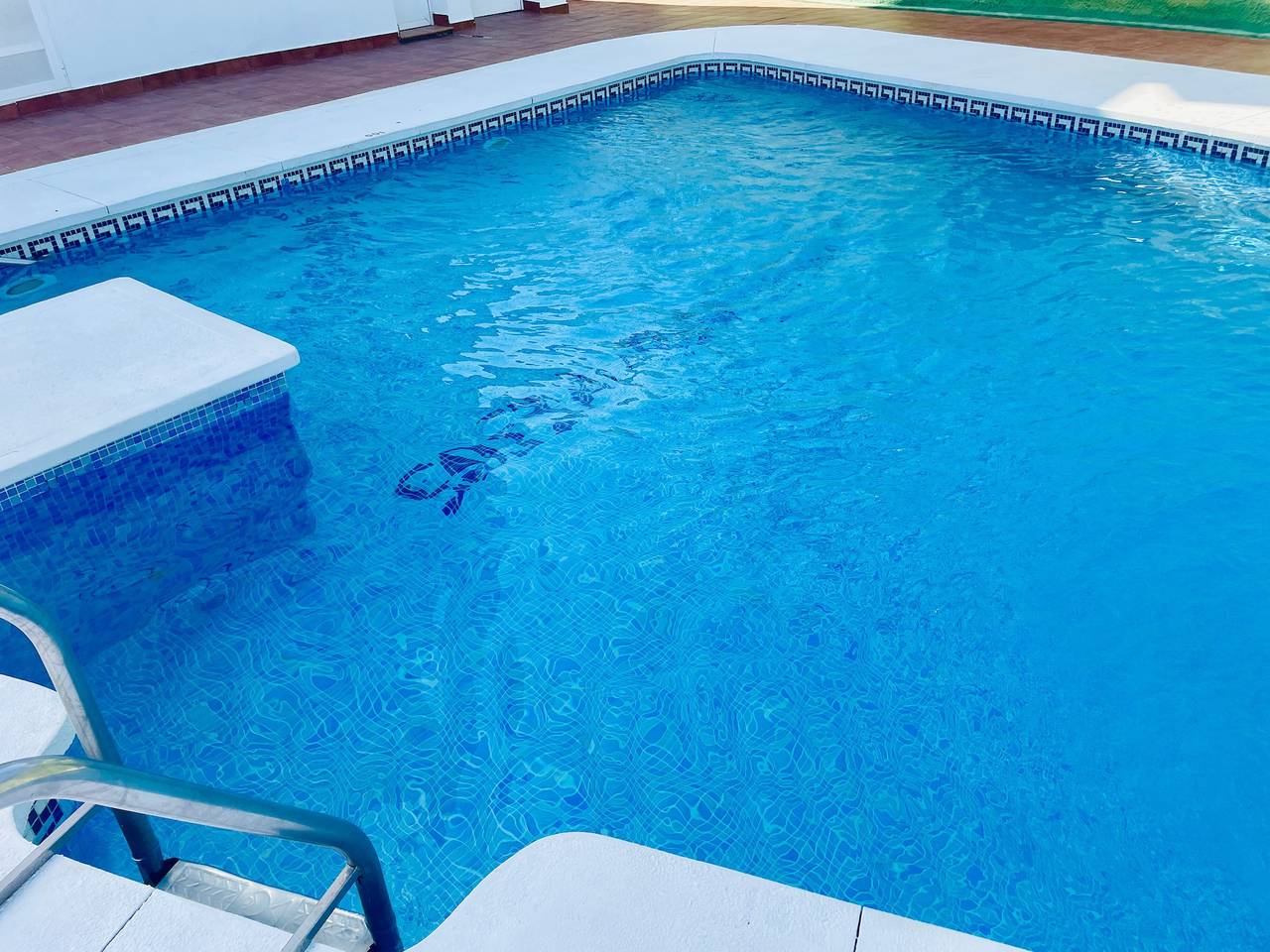 Appartement entier, Appartement « Costa Del Sol Marina » avec balcon, Wi-Fi et climatisation in Torremuelle, Benalmádena