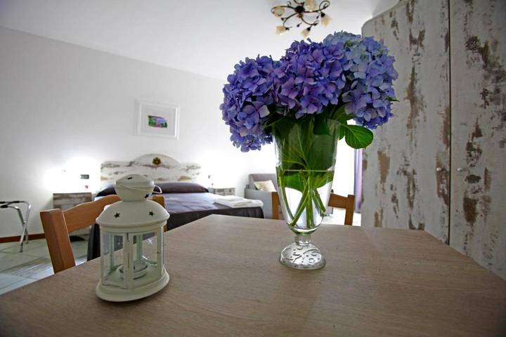 Maison d’hôte pour 4 personnes, avec terrasse et vue à Lipari - 2