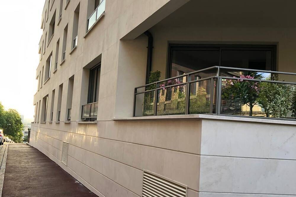 Entire apartment, Very quiet new apartment in Vanves, Hauts-de-Seine