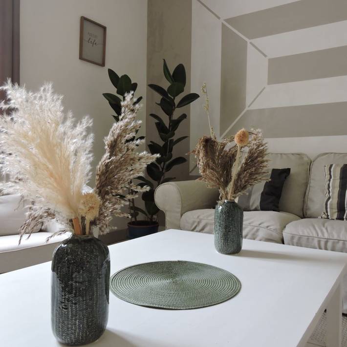 Gîte pour 6 personnes, avec jardin ainsi que terrasse et piscine, animaux acceptés à Trogues - 2