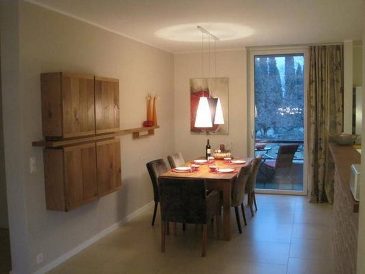 Ganze Wohnung, Exklusives Apartment, am Luganersee, mit Außenpool in Luganersee